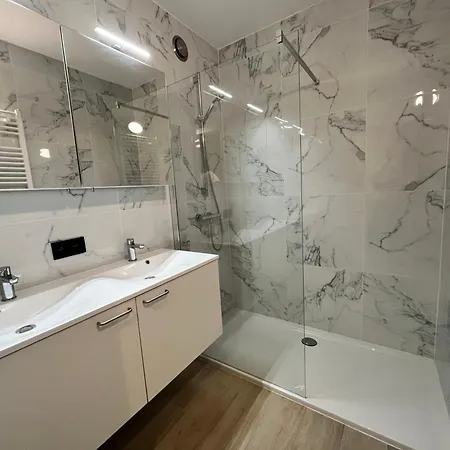 公寓 Bel Air - Luxurious 2-bedroom With Sauna Front Sea View T95 *